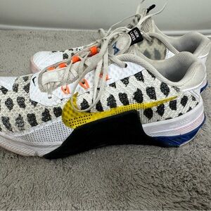 Nike Women's Metcon 7
